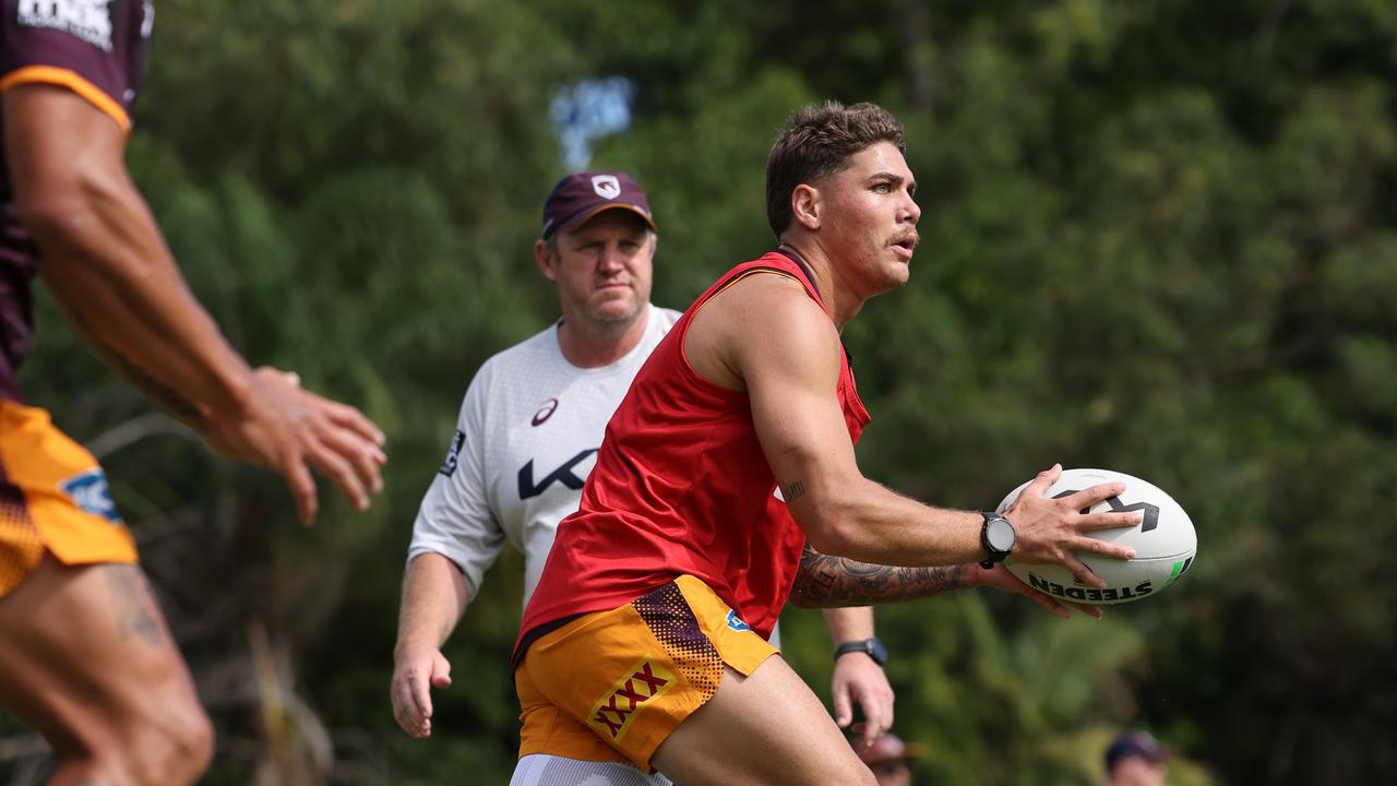 Early mail, team news, ins and outs, Viliame Kikau to miss three months, Corey Jensen lucky to be alive after lung clot, Brisbane Broncos, latest news