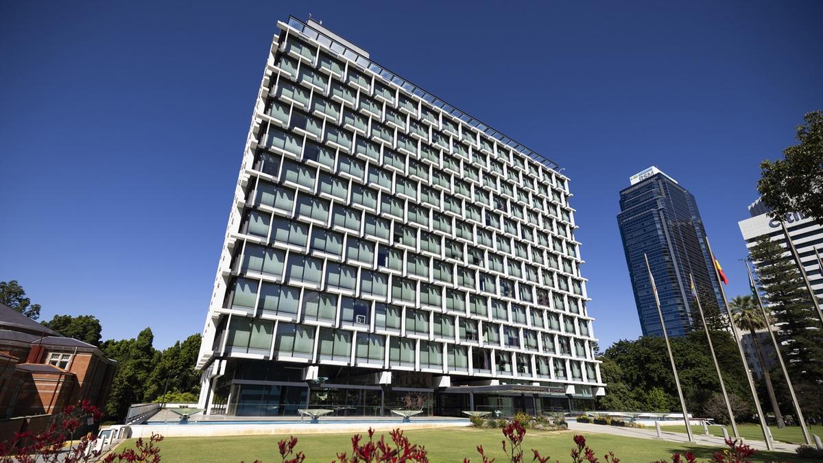 Staff woes forcing City of Perth to turn to AI