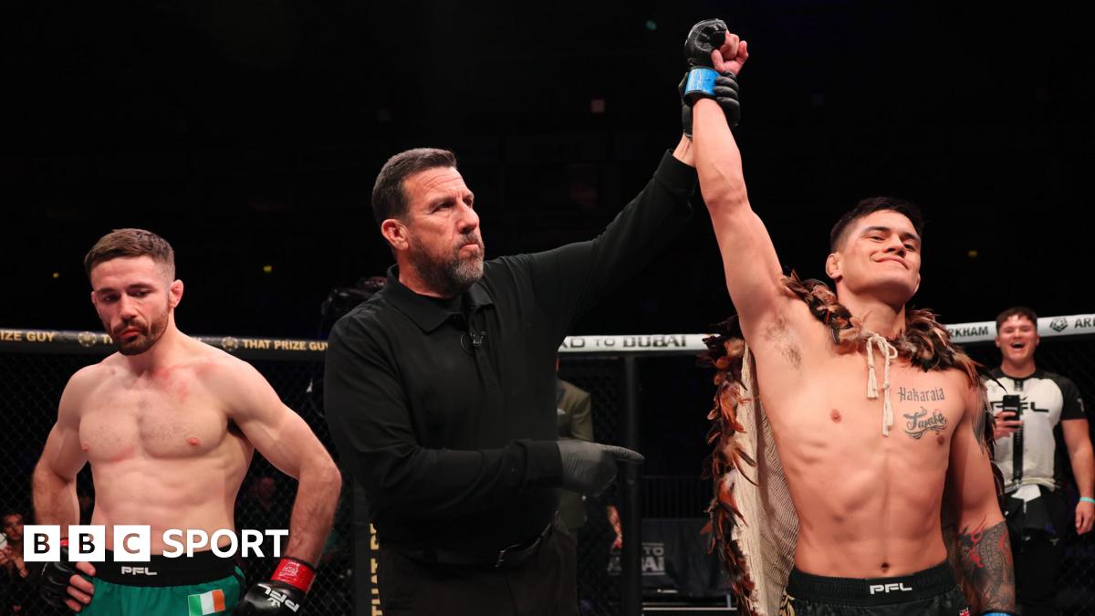 Jay-Jay Wilson defeats Darragh Kelly in the main event of PFL Belfast after 37 seconds.
