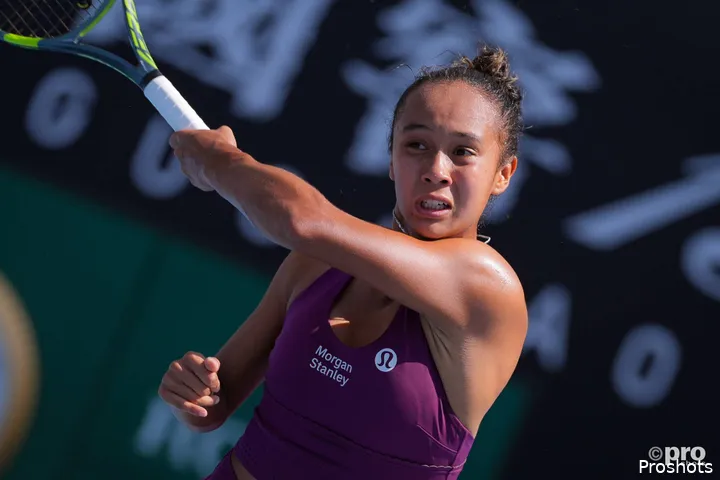 Leylah Fernandez hits back.