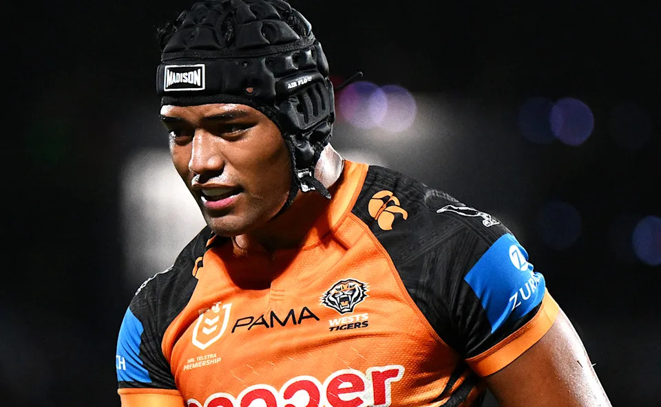 Heamasi Makasini has a minor foot injury on top of some confidence issues.