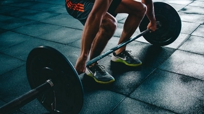 Read more to find out how strength training impacts your body after 35! (Unsplash)