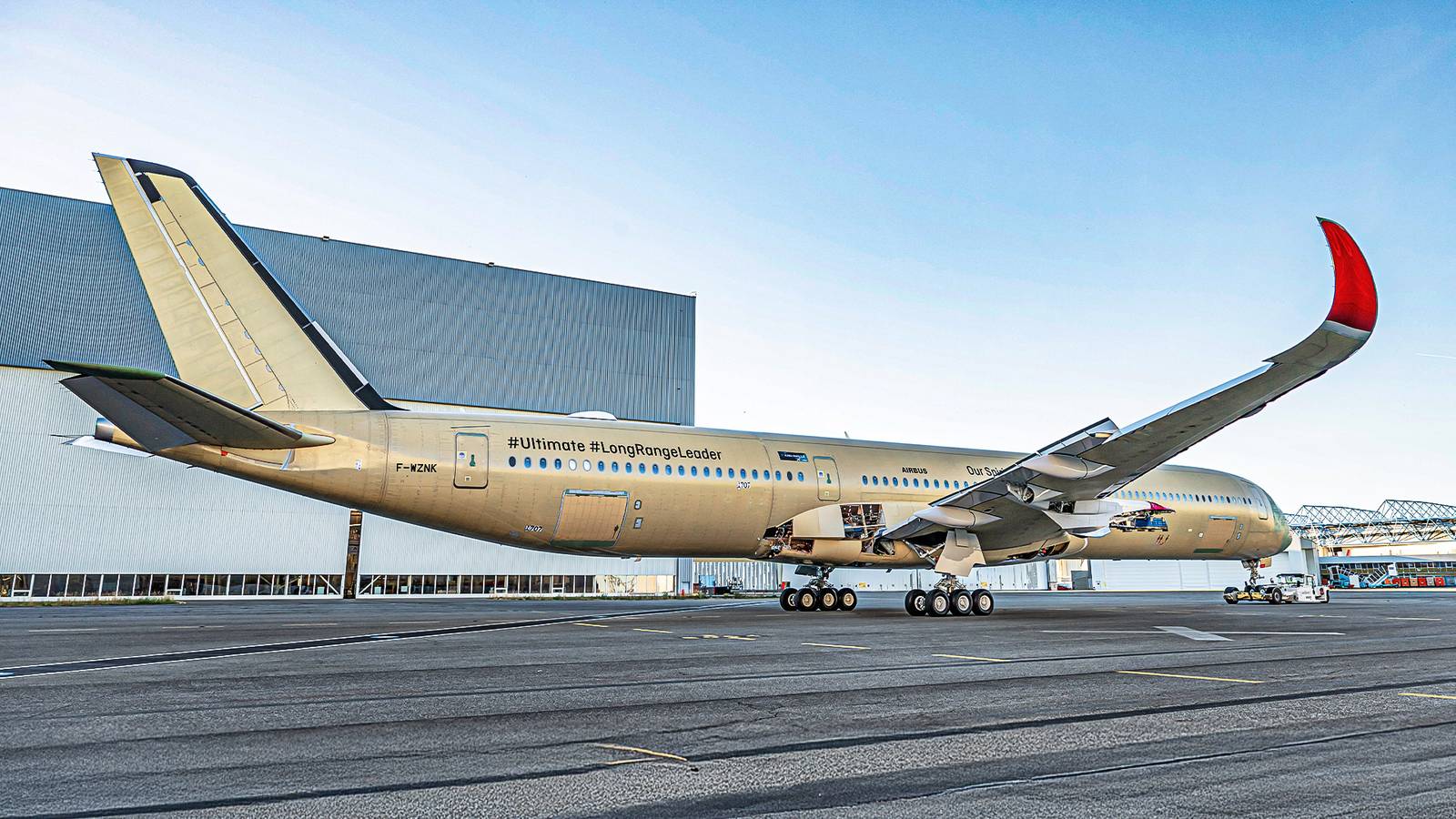 How A 20,000-Liter Fuel Tank Makes 22-Hour Flights Possible