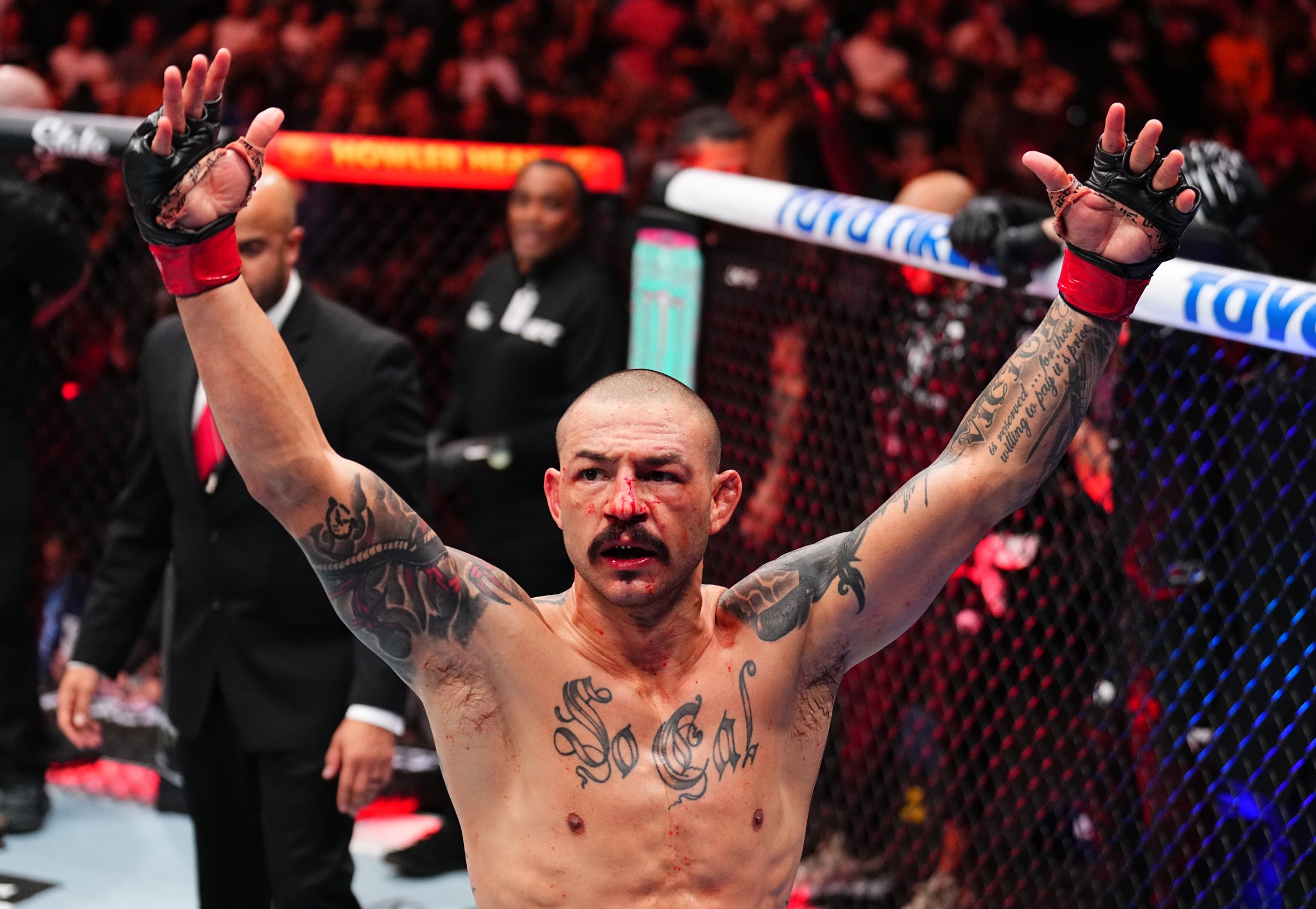 Cub Swanson has his swansong at UFC 327.