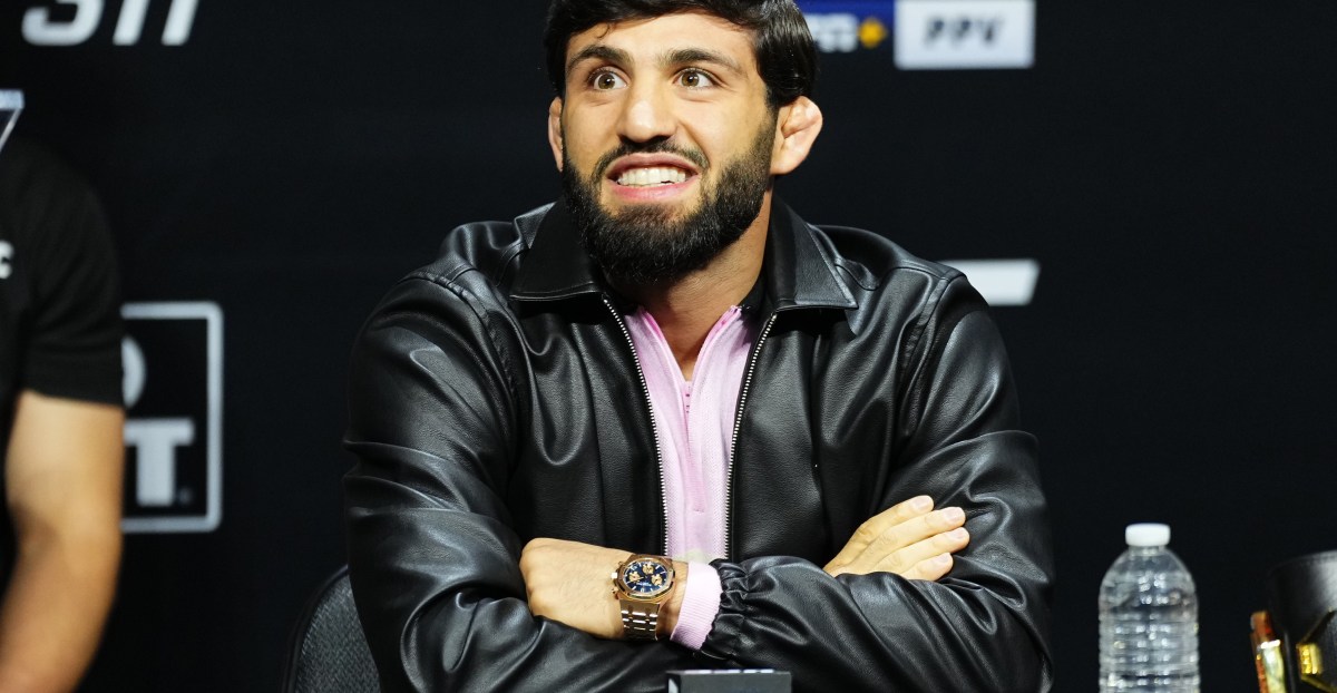 lia Topuria blasts Arman Tsarukyan, open to fight