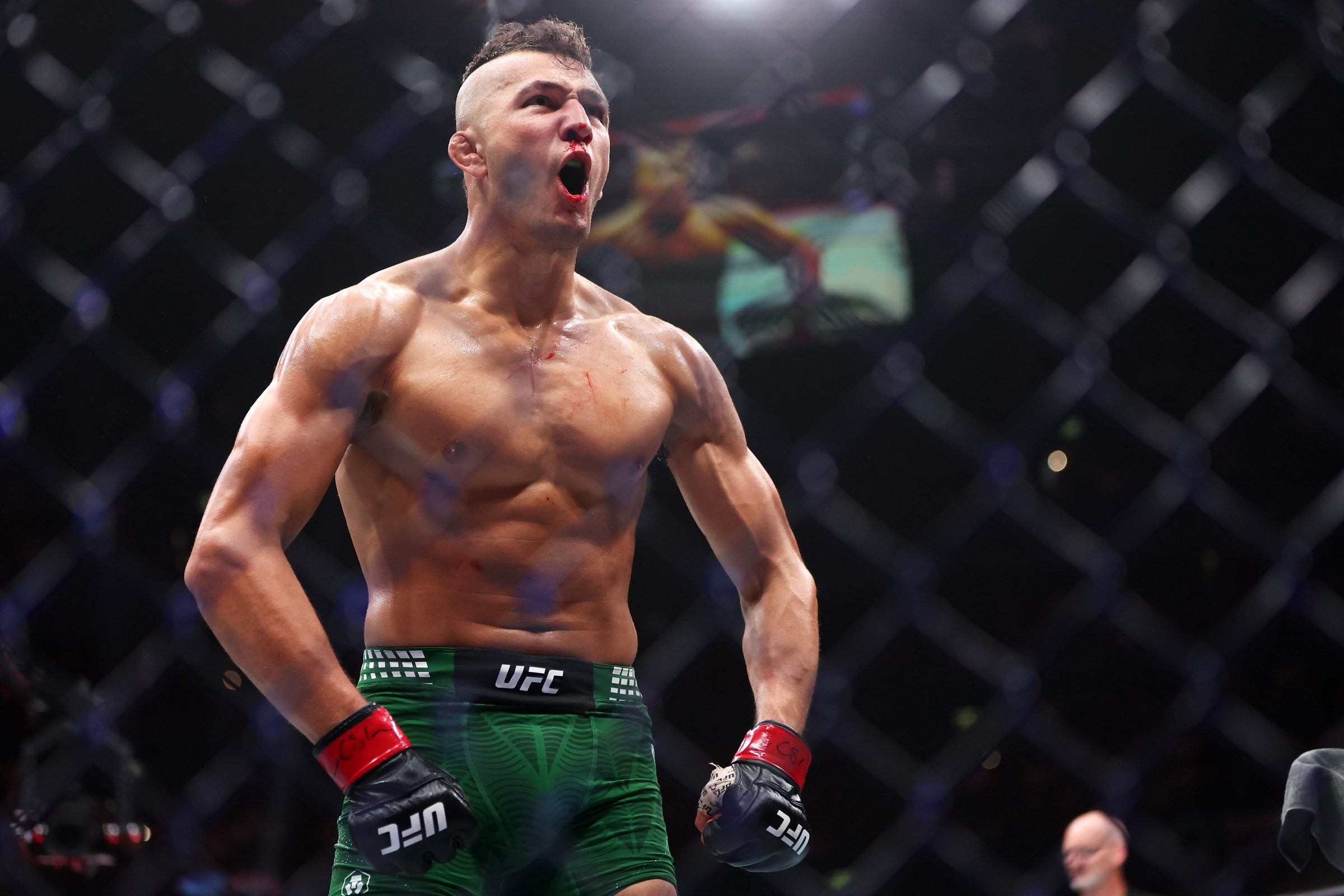 The Battle Giraffe returns at UFC Perth.