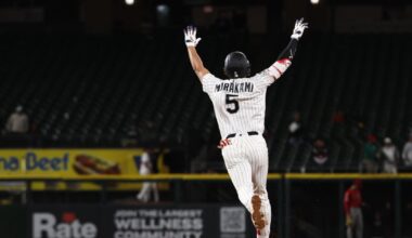 Murakami homers again as White Sox top Angels for a rain-delayed win