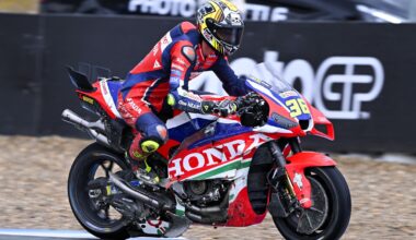 Joan Mir riding with bike damage, Final Practice, 2026 Spanish MotoGP.