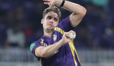 Green's bowling return soured by KKR's final-ball loss
