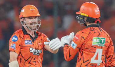 Head lays platform, Abishek's 135no blasts Sunrisers past Delhi