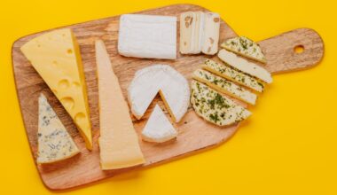 5 Healthiest Cheeses To Eat, According To Dietitians