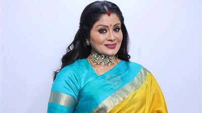 Sudha Chandran recalls losing her leg at 16, first performance after amputation: 'I didn’t want to live... but my parents chose life'