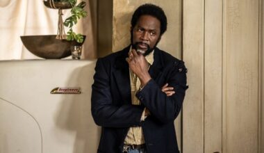 From Exclusive: Harold Perrineau dishes on Season 4's "darker" tone