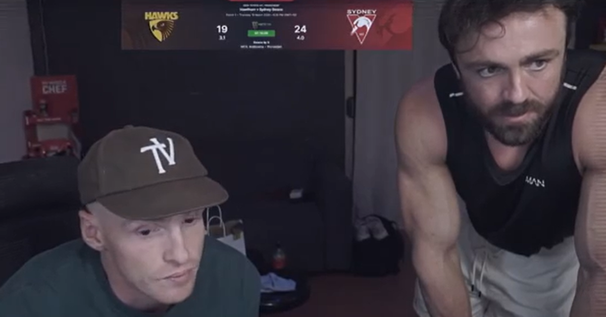 Former AFL players Mitch Robinson and Rhys Mathieson caught spruiking illegal online casinos on social media