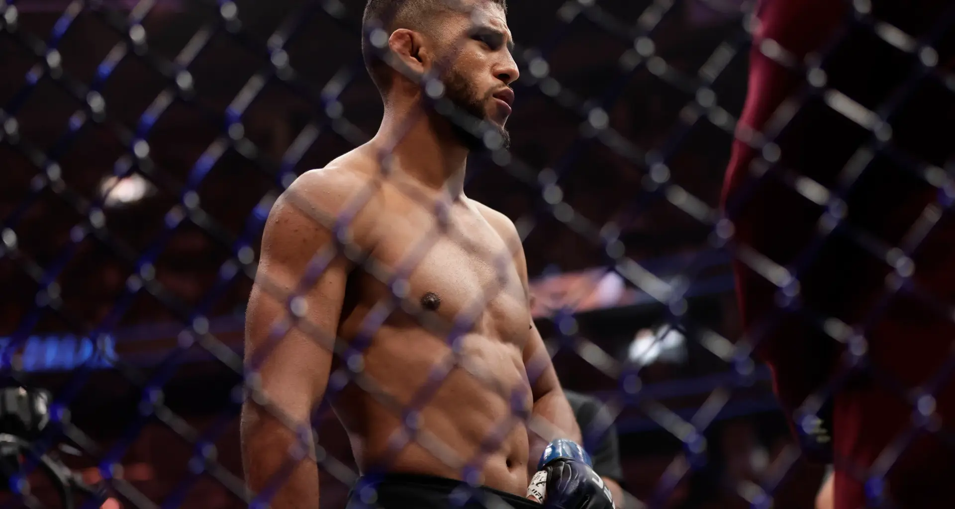 Gilbert Burns, among the fighters with insane training camps.