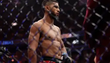 Gilbert Burns, among the fighters with insane training camps.