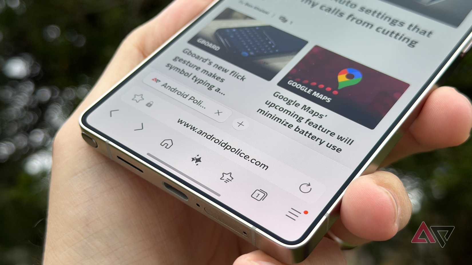 Samsung Internet shown on the Galaxy S25 Ultra