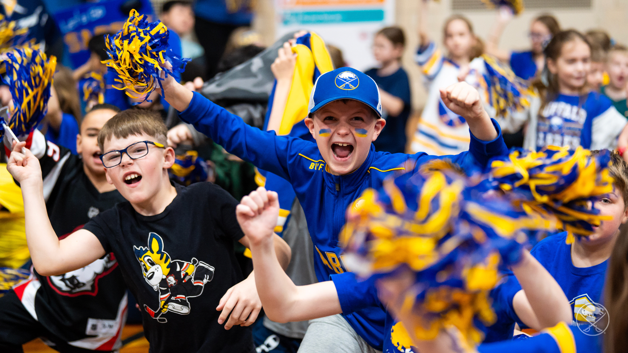 PHOTOS | Sabres School Spirit Day