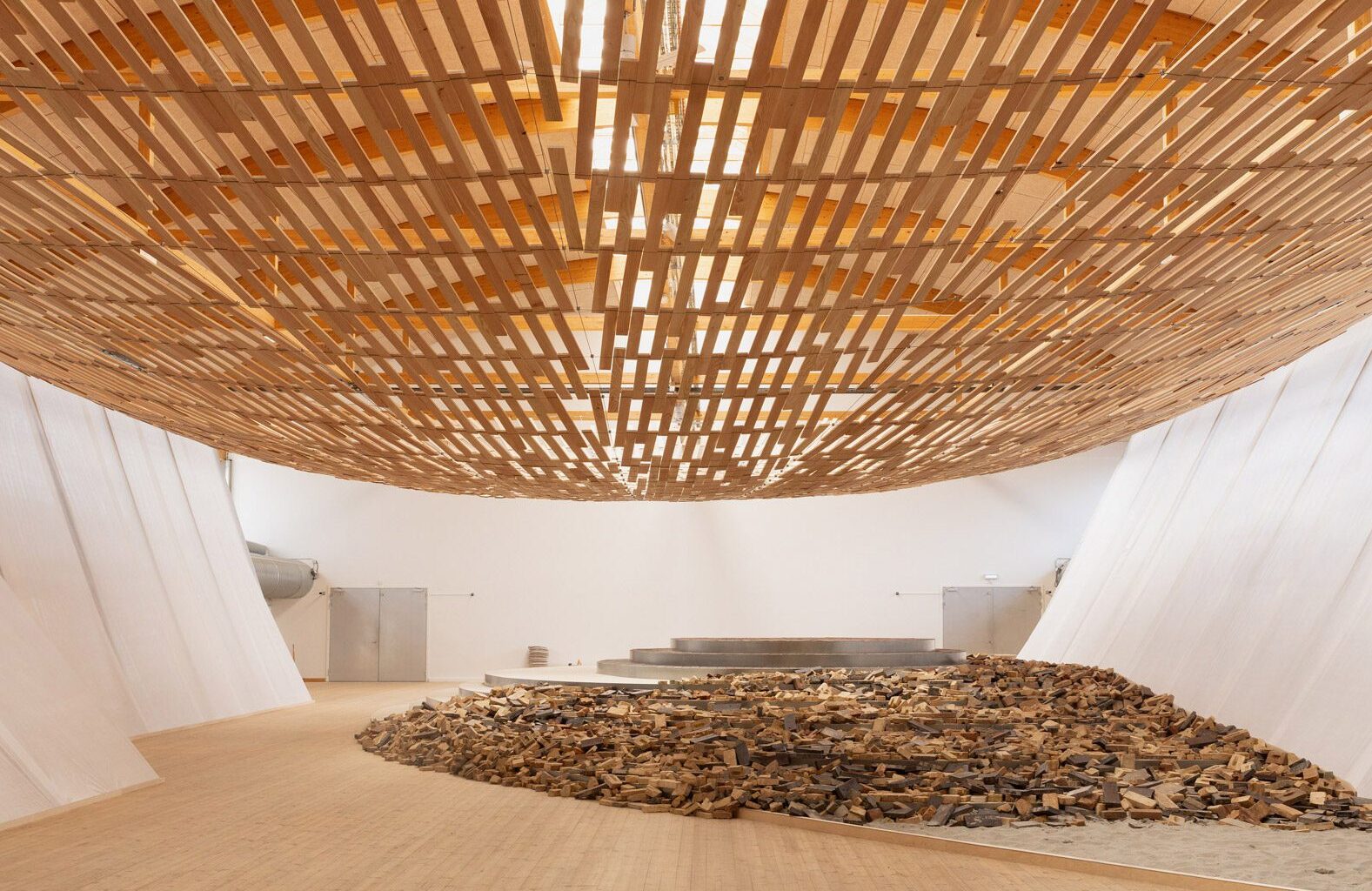 Kengo Kuma creates Earth / Tree installation in Copenhagen