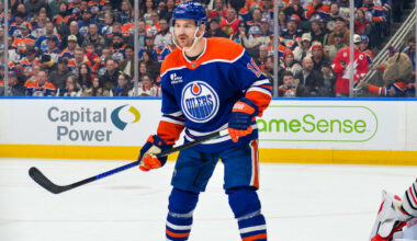 NHL Status Report: Hyman could miss 2 weeks for Oilers with injury