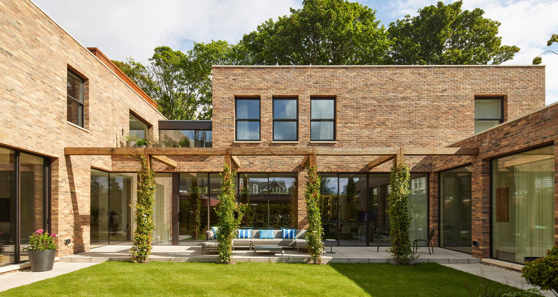 Home by Musson Brown Architects and Miltiadou Cook Mitzman