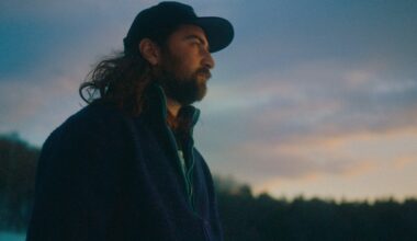 Noah Kahan Talks About His New Netflix Documentary, 'Out of Body'