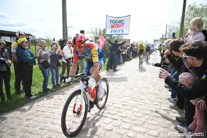 Mads Pedersen at the 2026 Paris-Roubaix