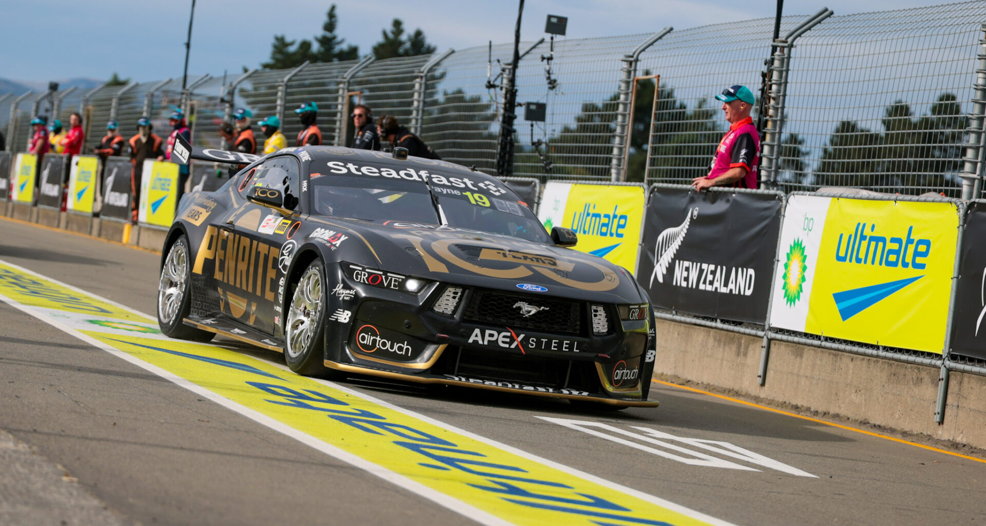 Penrite Racing cops penalties over Payne wheel loss - Supercars