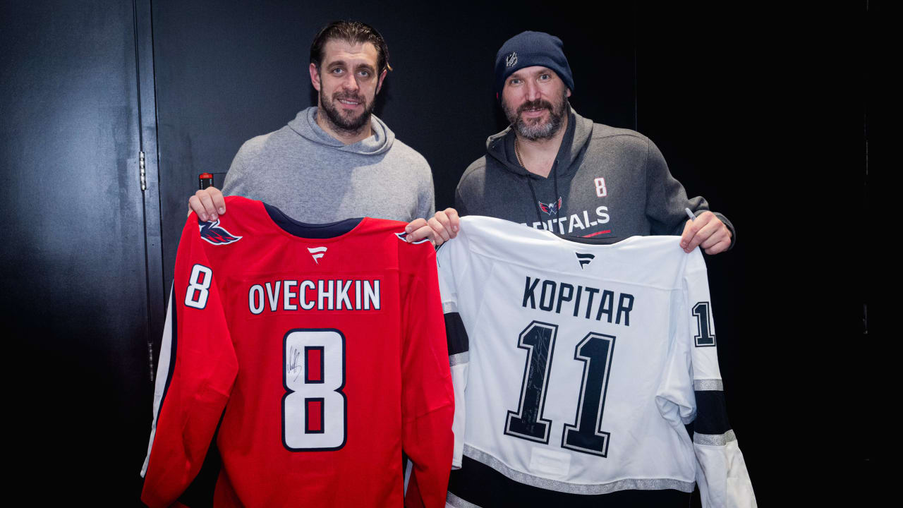 Ovechkin continuing tradition of jersey swap for display in own museum