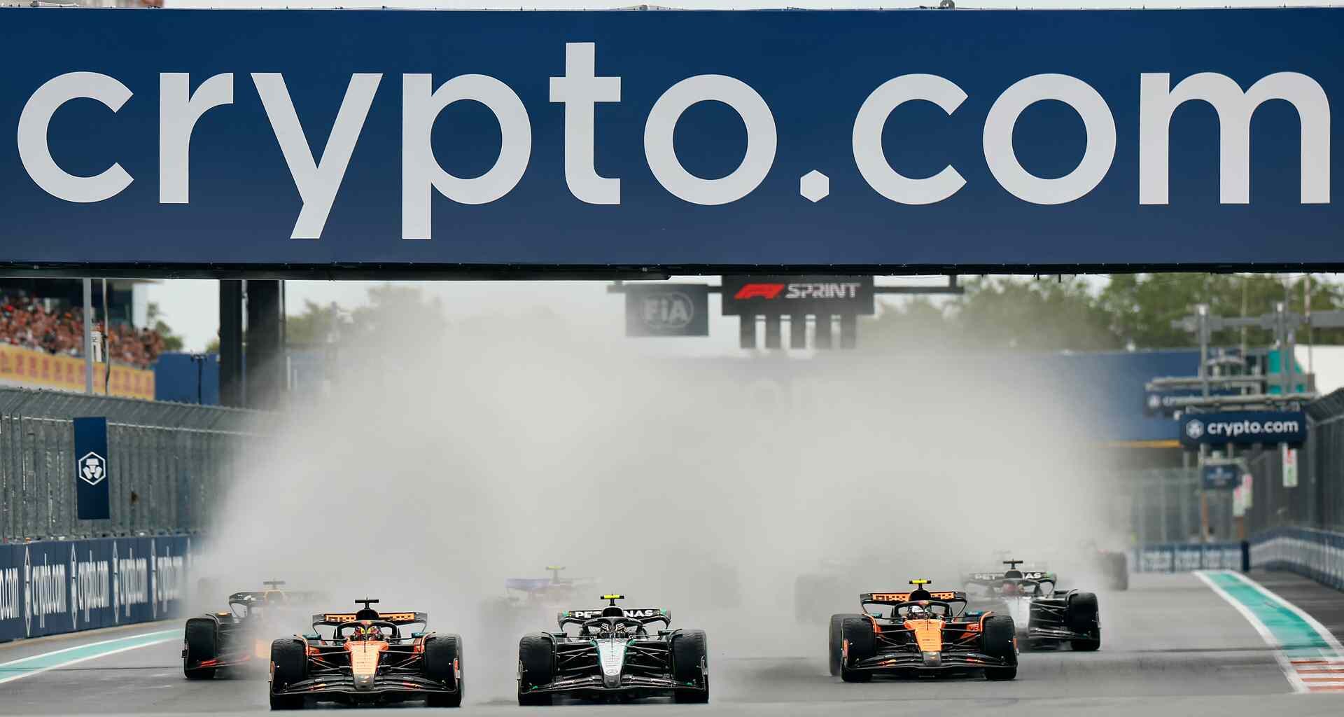 Start, sprint race, Miami International Autodrome, 2025