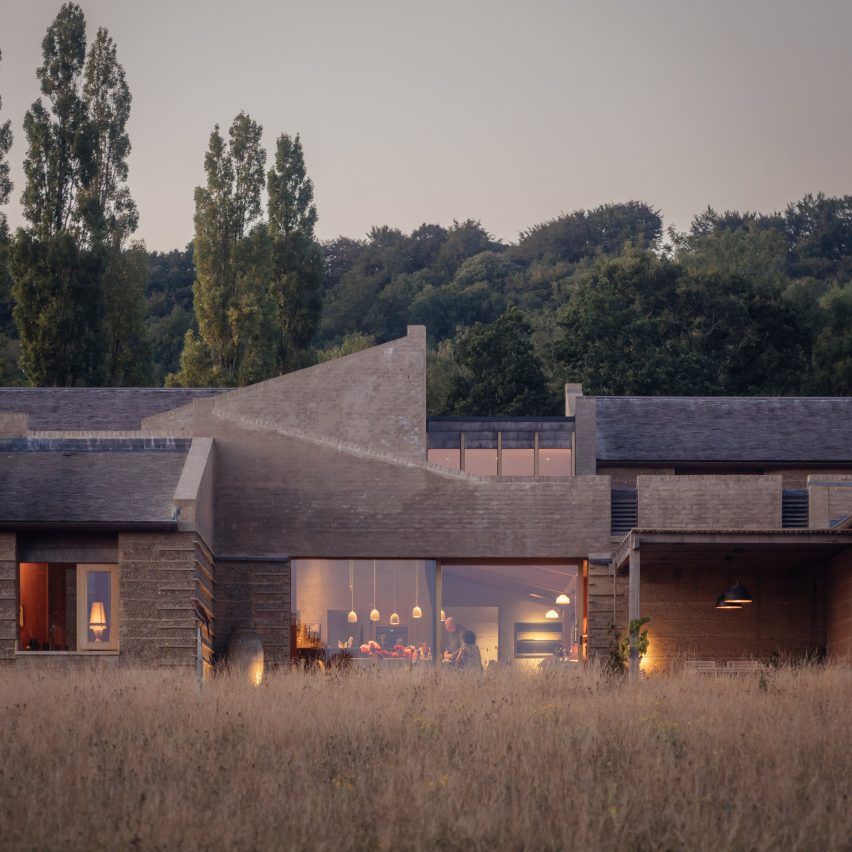 Rammed Earth House by Tuckey Design