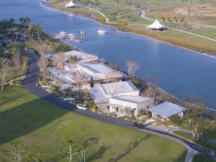 Sanya CR Land Haitang Bay Waterfront Center / Vari Architects - Exterior Photography, Waterfront