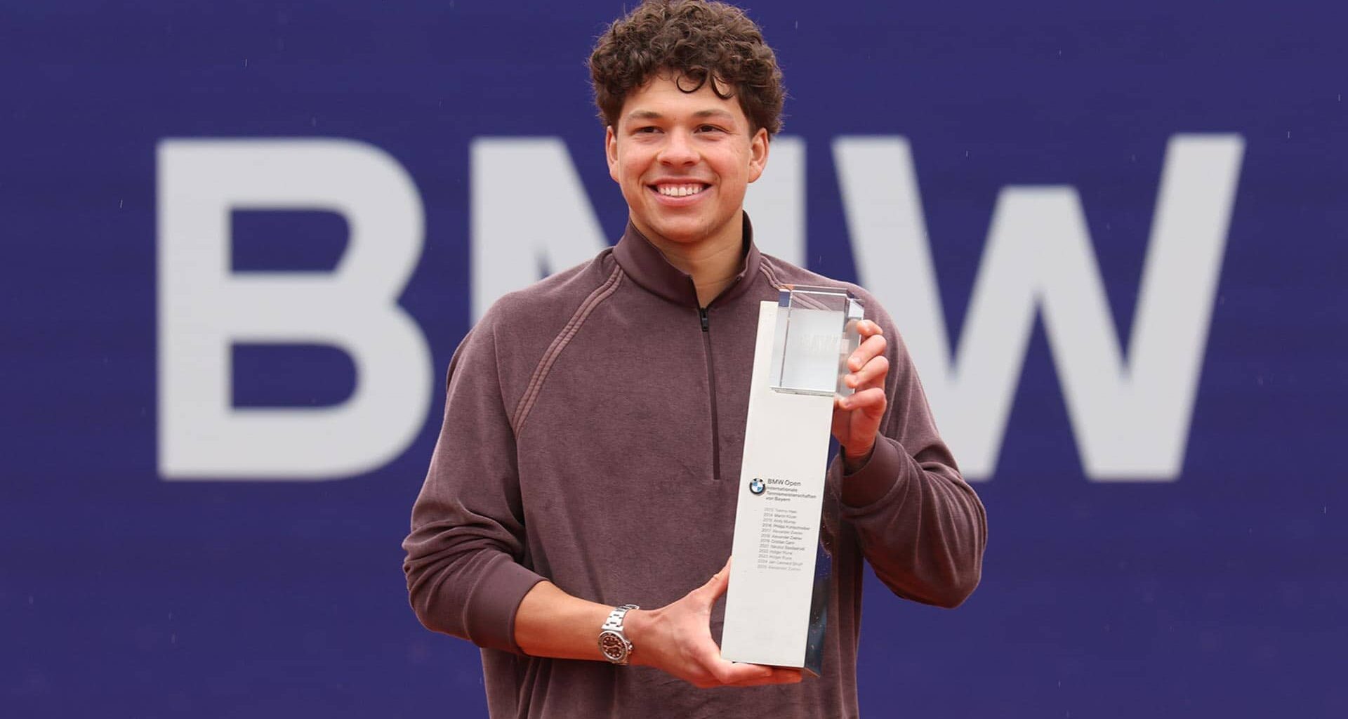 Ben Shelton wins Munich title to become first American since Andre Agassi to do this... | ATP Tour