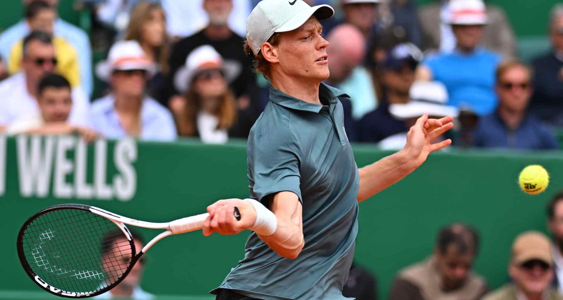 Jannik Sinner downs Auger-Aliassime in Monte-Carlo, matches ‘Big 3’ milestone | ATP Tour