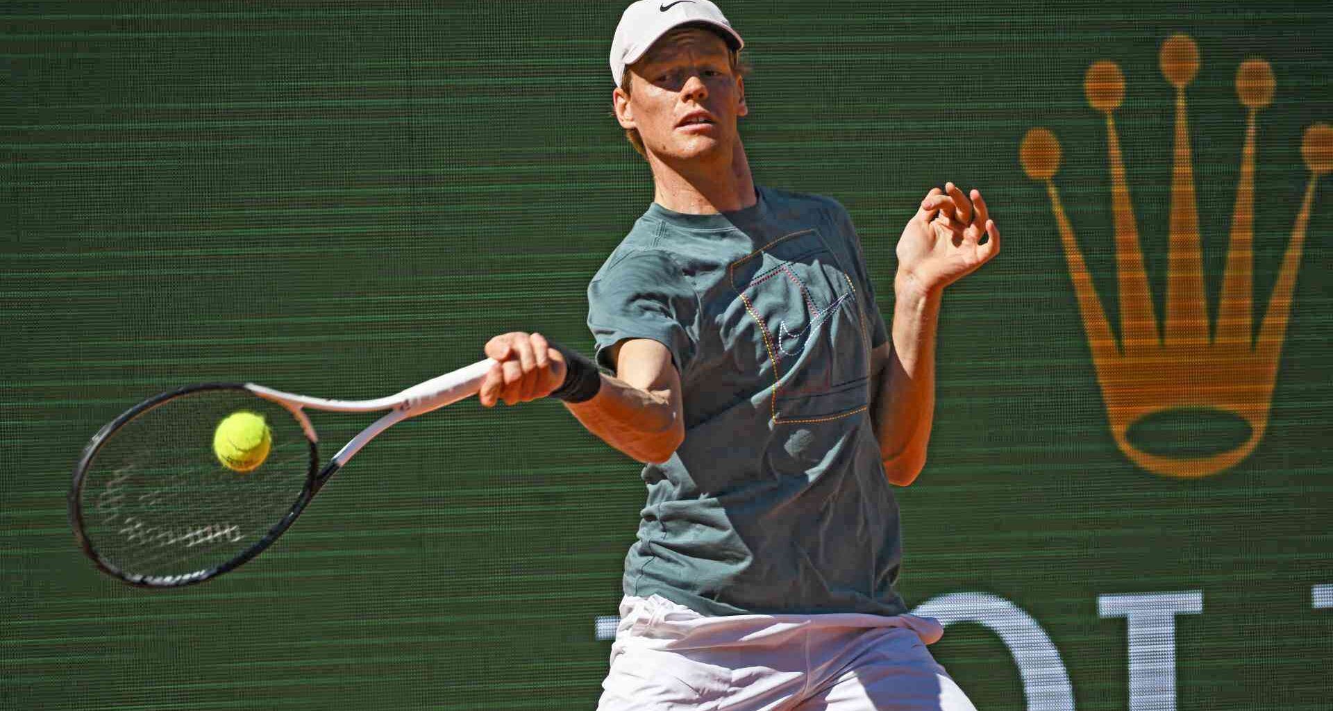 Jannik Sinner trains ahead of the 2026 Rolex Monte-Carlo Masters.