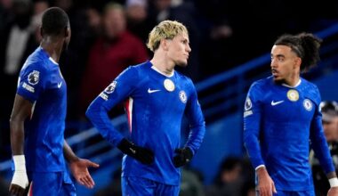 Chelsea's Alejandro Garnacho (centre) and Malo Gusto (right) appear dejected at half time