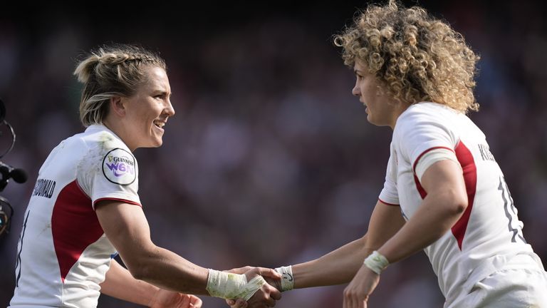 England made it 34 straight wins as they beat Ireland to kickstart their Women's Six Nations title defence