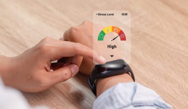 My Smartwatch Gives Me Health Anxiety. Experts Explain How to Make It Stop