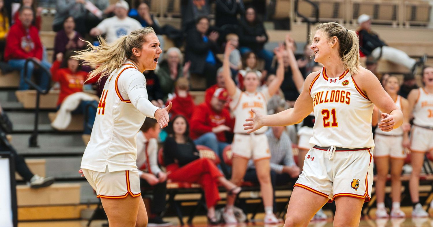 Ferris State basketball stars Kadyn Blanchard and Mya Hiram earn GLIAC Commissioner's Award honors