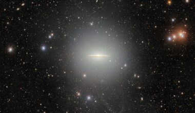 570-Megapixel Dark Energy Camera Captures the Sombrero Galaxy