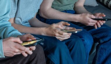 Majority of Australian Teens Say Social Media Ban Not Working