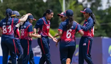 star-sports-on-dark-background