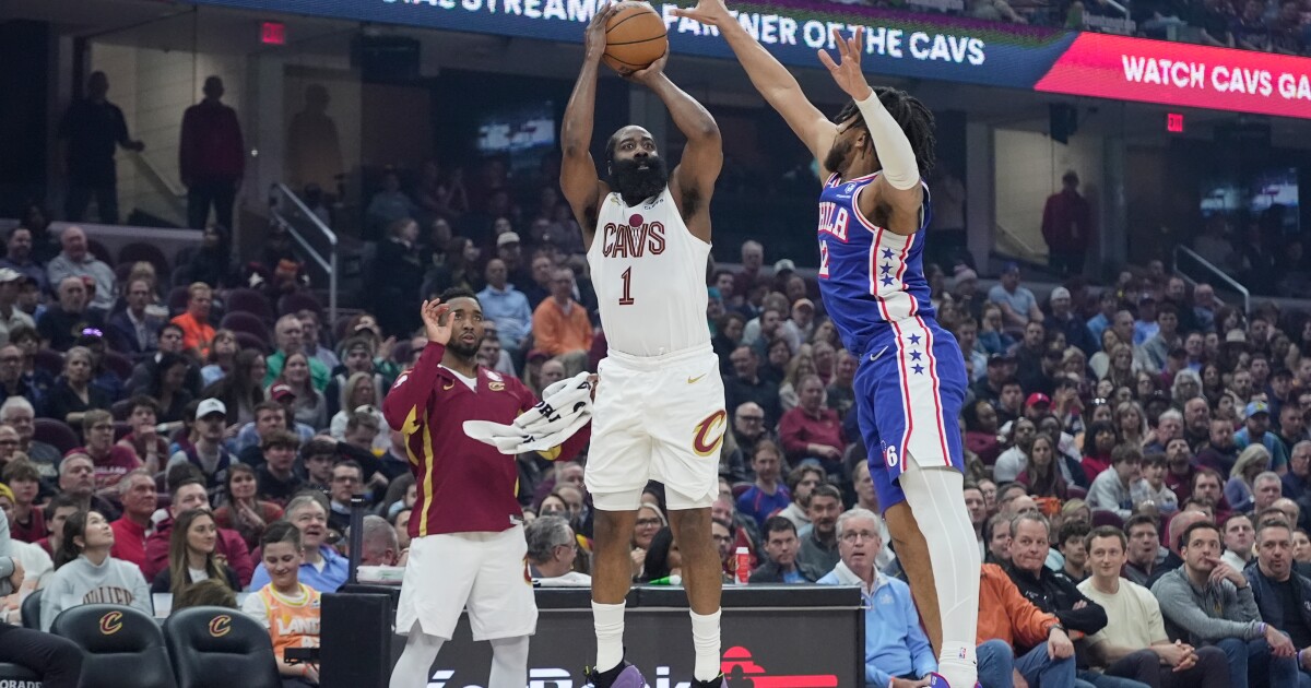Playoff test begins for reshaped Cavs roster