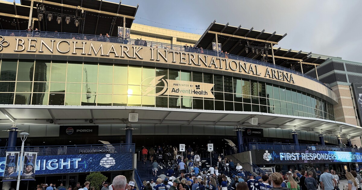 Lightning plan playoff events around NHL first-round series against Montreal