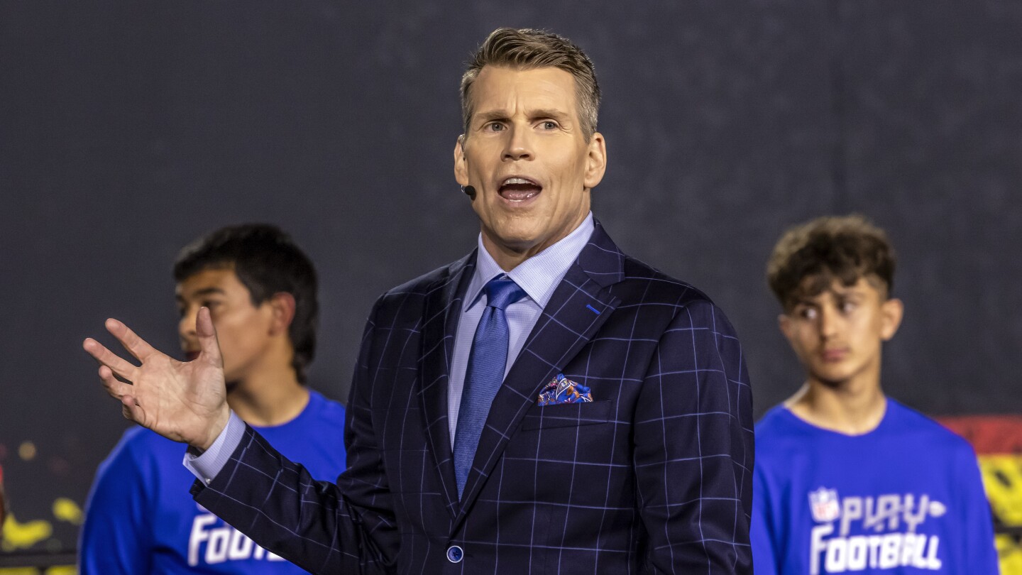 In NFL Network merger, Scott Hanson wasn't transferred to ESPN