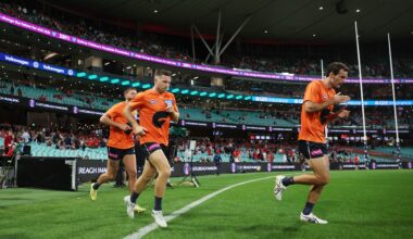 Giants swing very late change for Derby, final teams locked in for Cats-Dogs. Follow LIVE