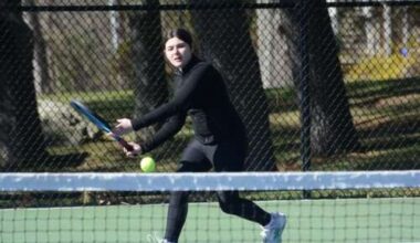 Nighthawk Tennis Teams Post Victories – The Newtown Bee