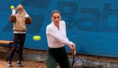 Top tennis player trains in air raid sirens