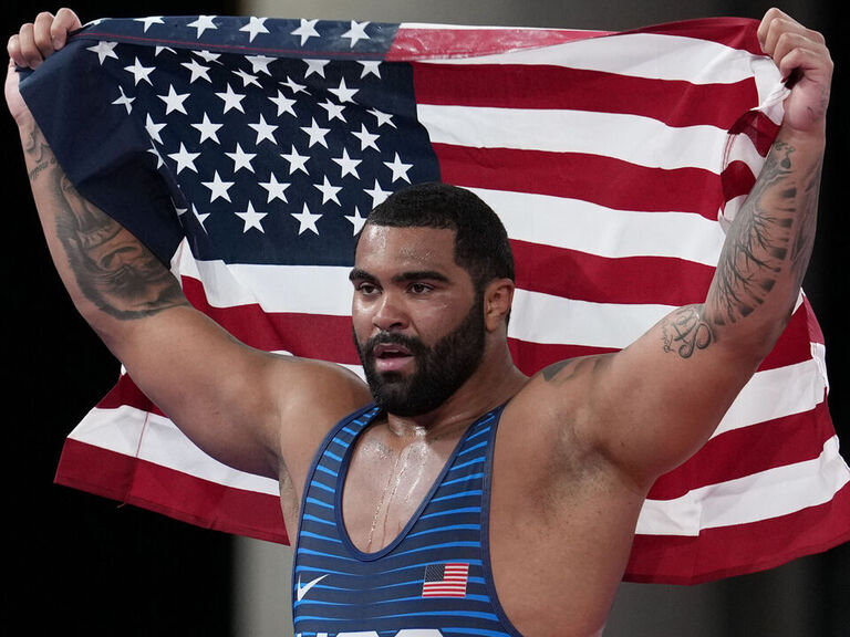 White: Steveson unlikely to face ranked foe in UFC debut