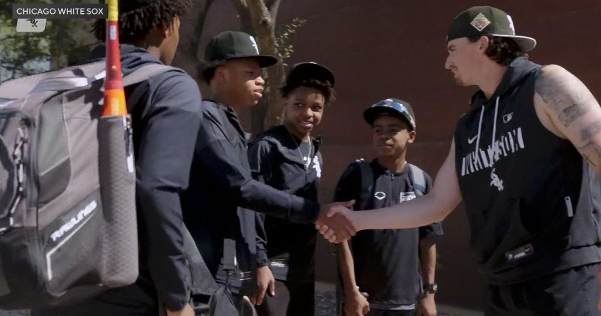 White Sox ACE 13-and-under players take field with pros during spring training